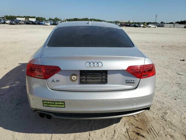 Серый Ауди А5, объемом двигателя 2 л и пробегом 109 тыс. км за 3800 $, фото 4 на Automoto.ua