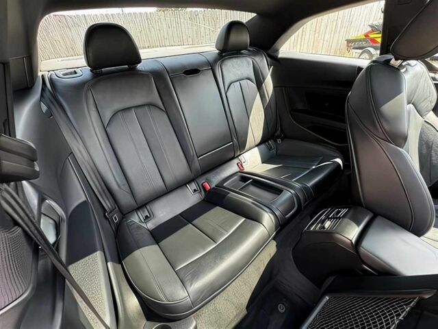 Серый Ауди А5, объемом двигателя 2 л и пробегом 42 тыс. км за 9000 $, фото 14 на Automoto.ua