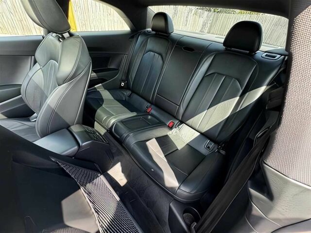 Серый Ауди А5, объемом двигателя 2 л и пробегом 42 тыс. км за 9000 $, фото 13 на Automoto.ua