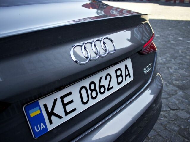 Серый Ауди А5, объемом двигателя 2 л и пробегом 189 тыс. км за 21999 $, фото 8 на Automoto.ua