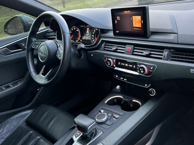 Серый Ауди А5, объемом двигателя 2 л и пробегом 158 тыс. км за 17950 $, фото 21 на Automoto.ua