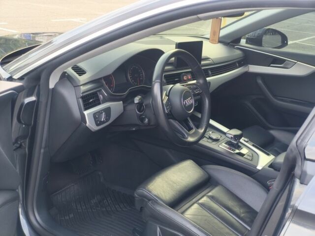 Сірий Ауді A5, об'ємом двигуна 2 л та пробігом 190 тис. км за 20900 $, фото 5 на Automoto.ua