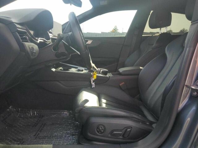 Сірий Ауді A5, об'ємом двигуна 2 л та пробігом 70 тис. км за 5500 $, фото 6 на Automoto.ua