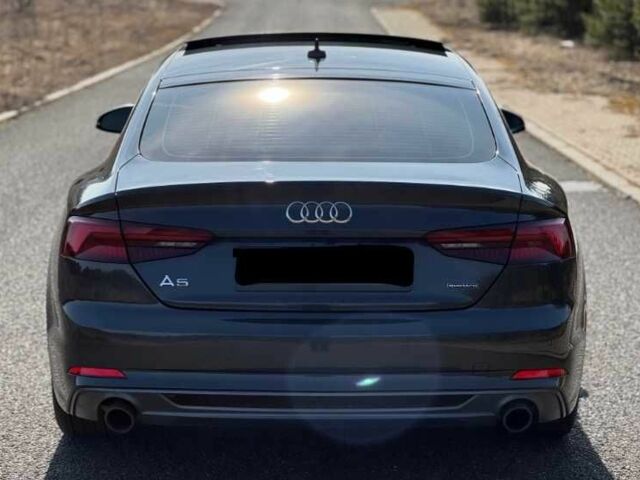 Сірий Ауді A5, об'ємом двигуна 2 л та пробігом 76 тис. км за 17200 $, фото 4 на Automoto.ua