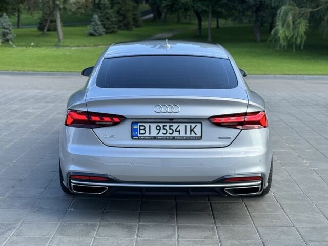 Сірий Ауді A5, об'ємом двигуна 2 л та пробігом 125 тис. км за 29500 $, фото 3 на Automoto.ua