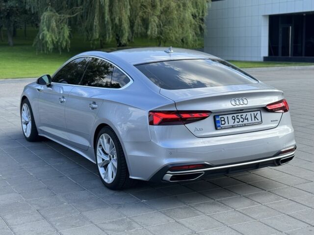 Сірий Ауді A5, об'ємом двигуна 2 л та пробігом 125 тис. км за 29500 $, фото 4 на Automoto.ua