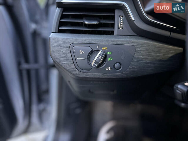 Серый Ауди А5, объемом двигателя 1.98 л и пробегом 74 тыс. км за 31800 $, фото 18 на Automoto.ua