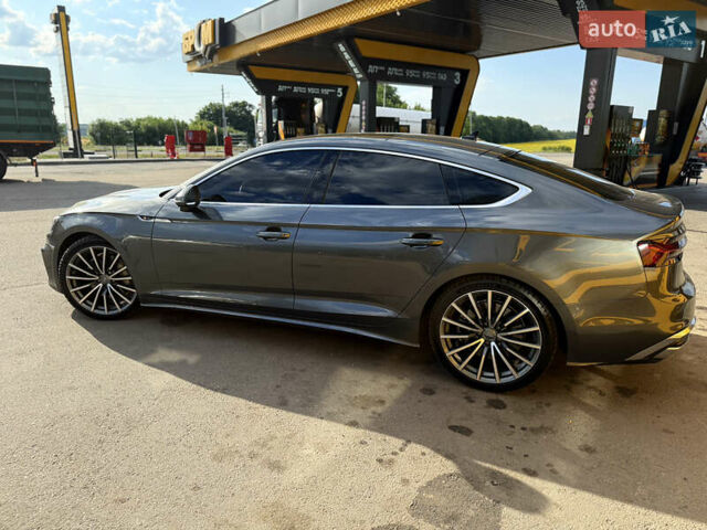 Сірий Ауді A5, об'ємом двигуна 1.98 л та пробігом 41 тис. км за 31000 $, фото 3 на Automoto.ua