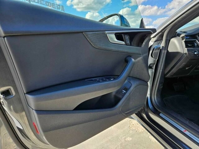 Серый Ауди А5, объемом двигателя 2 л и пробегом 102 тыс. км за 29900 $, фото 15 на Automoto.ua