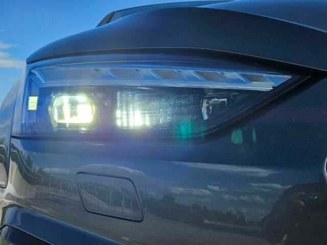 Серый Ауди А5, объемом двигателя 2 л и пробегом 102 тыс. км за 29900 $, фото 7 на Automoto.ua