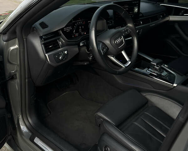 Сірий Ауді A5, об'ємом двигуна 1.98 л та пробігом 32 тис. км за 35700 $, фото 12 на Automoto.ua
