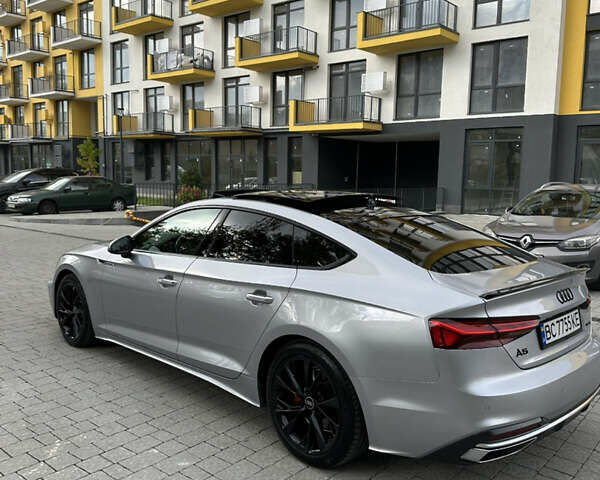 Сірий Ауді A5, об'ємом двигуна 2 л та пробігом 58 тис. км за 42000 $, фото 4 на Automoto.ua