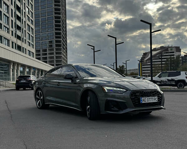 Сірий Ауді A5, об'ємом двигуна 1.98 л та пробігом 32 тис. км за 35700 $, фото 4 на Automoto.ua
