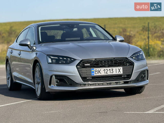 Сірий Ауді A5, об'ємом двигуна 2 л та пробігом 1 тис. км за 39000 $, фото 3 на Automoto.ua