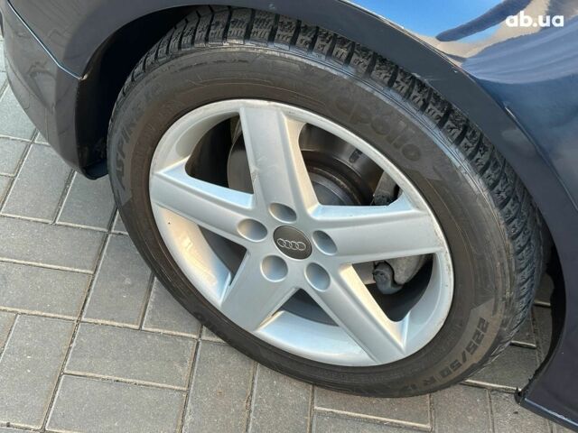 Синий Ауди А5, объемом двигателя 2 л и пробегом 157 тыс. км за 11490 $, фото 8 на Automoto.ua