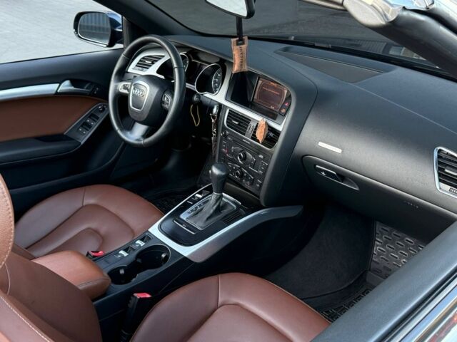 Синий Ауди А5, объемом двигателя 2 л и пробегом 175 тыс. км за 9300 $, фото 7 на Automoto.ua