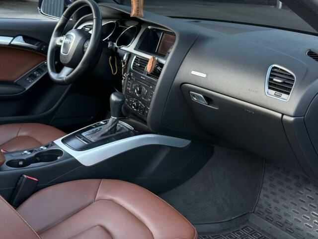 Синий Ауди А5, объемом двигателя 2 л и пробегом 175 тыс. км за 9300 $, фото 13 на Automoto.ua