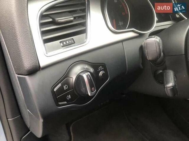 Ауди А5 2009 в Петропавлівська Борщагівка на Automoto.ua Синий Ауди А5, объемом двигателя 1.98 л и пробегом 205 тыс. км за 10900 $, фото 13 на Automoto.ua