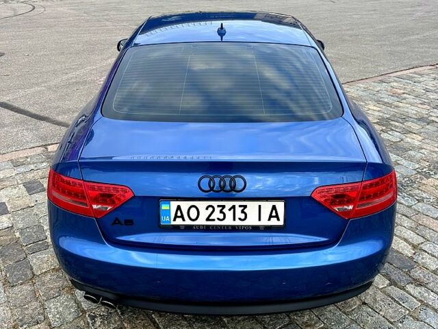 Синий Ауди А5, объемом двигателя 2 л и пробегом 130 тыс. км за 9999 $, фото 5 на Automoto.ua