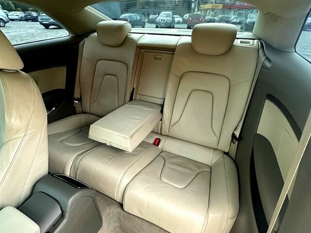 Синий Ауди А5, объемом двигателя 2 л и пробегом 130 тыс. км за 9999 $, фото 10 на Automoto.ua