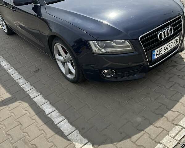 Синий Ауди А5, объемом двигателя 1.97 л и пробегом 216 тыс. км за 11000 $, фото 2 на Automoto.ua