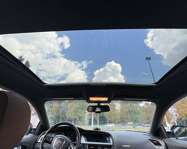 Синій Ауді A5, об'ємом двигуна 1.98 л та пробігом 272 тис. км за 12000 $, фото 7 на Automoto.ua