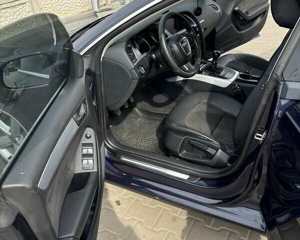 Синий Ауди А5, объемом двигателя 1.97 л и пробегом 216 тыс. км за 11000 $, фото 16 на Automoto.ua