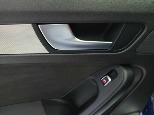 Синий Ауди А5, объемом двигателя 2 л и пробегом 164 тыс. км за 9200 $, фото 15 на Automoto.ua