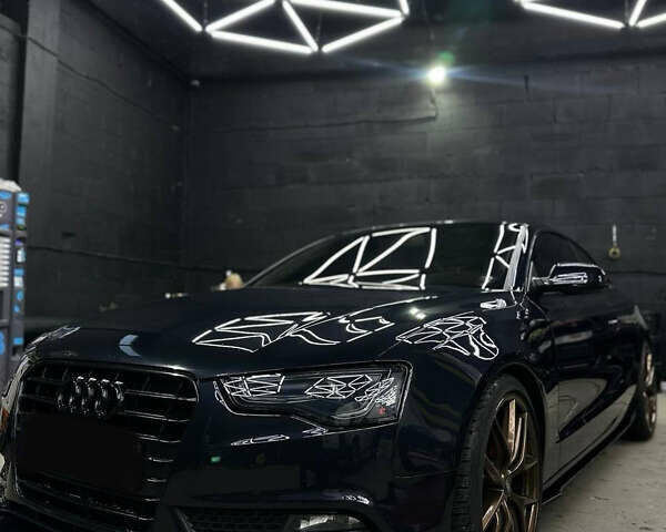 Синий Ауди А5, объемом двигателя 2 л и пробегом 270 тыс. км за 13000 $, фото 5 на Automoto.ua