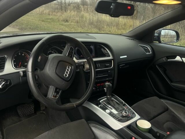 Синий Ауди А5, объемом двигателя 2 л и пробегом 120 тыс. км за 13500 $, фото 4 на Automoto.ua