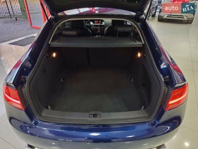 Синий Ауди А5, объемом двигателя 1.98 л и пробегом 164 тыс. км за 9200 $, фото 41 на Automoto.ua