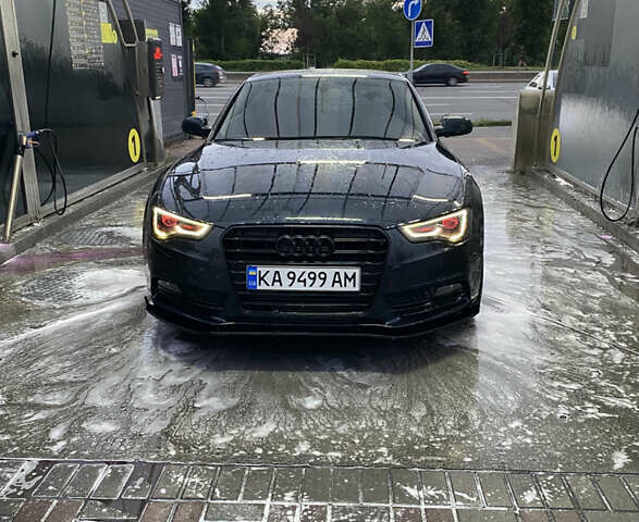 Синий Ауди А5, объемом двигателя 2 л и пробегом 270 тыс. км за 13000 $, фото 1 на Automoto.ua