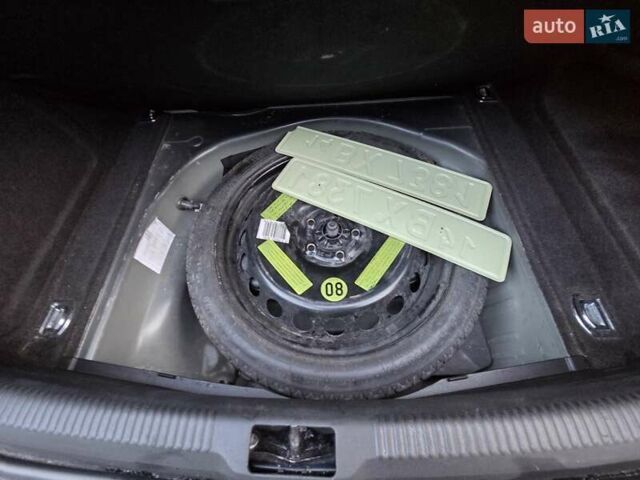 Синий Ауди А5, объемом двигателя 1.98 л и пробегом 240 тыс. км за 12799 $, фото 15 на Automoto.ua