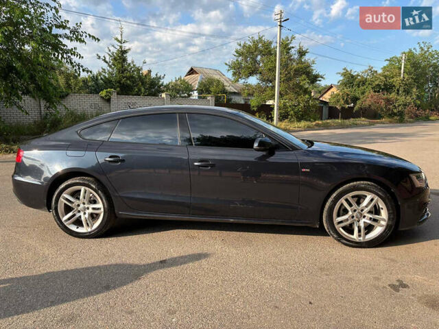 Синий Ауди А5, объемом двигателя 1.8 л и пробегом 243 тыс. км за 15000 $, фото 2 на Automoto.ua