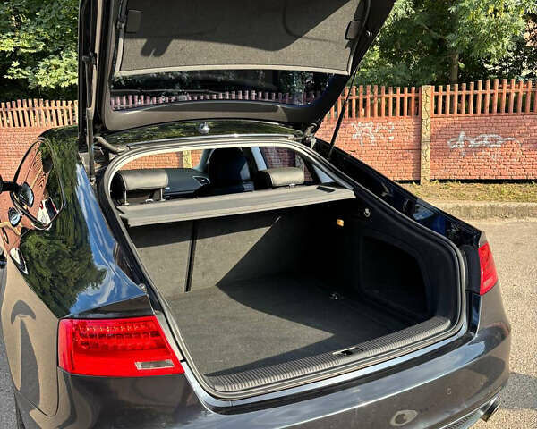 Синий Ауди А5, объемом двигателя 1.8 л и пробегом 243 тыс. км за 15000 $, фото 4 на Automoto.ua