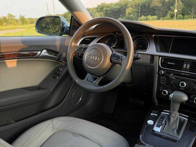 Синий Ауди А5, объемом двигателя 2 л и пробегом 160 тыс. км за 11000 $, фото 5 на Automoto.ua