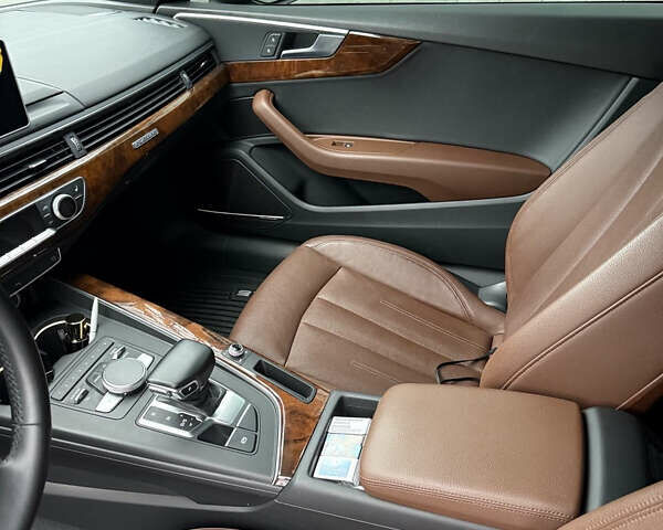 Синий Ауди А5, объемом двигателя 1.98 л и пробегом 225 тыс. км за 21750 $, фото 8 на Automoto.ua