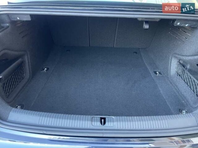 Ауди А5 2017 в Киеве на Automoto.ua Синий Ауди А5, объемом двигателя 1.98 л и пробегом 64 тыс. км за 24390 $, фото 14 на Automoto.ua