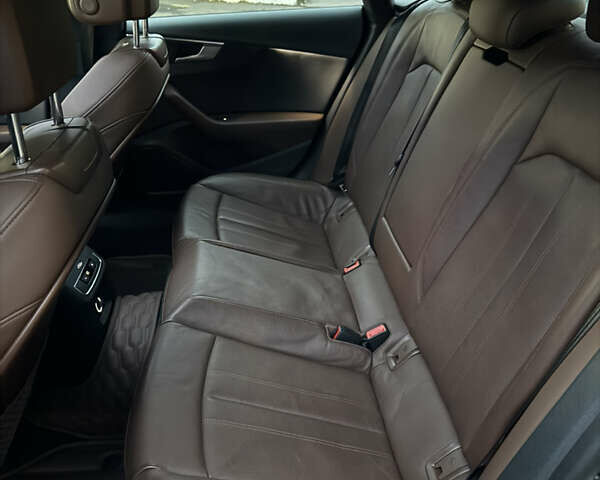 Синий Ауди А5, объемом двигателя 1.98 л и пробегом 86 тыс. км за 27900 $, фото 5 на Automoto.ua