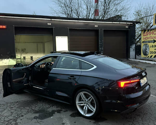 Синий Ауди А5, объемом двигателя 1.98 л и пробегом 86 тыс. км за 27900 $, фото 3 на Automoto.ua