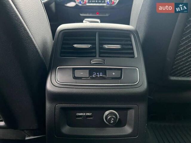 Синий Ауди А5, объемом двигателя 2 л и пробегом 100 тыс. км за 28890 $, фото 42 на Automoto.ua