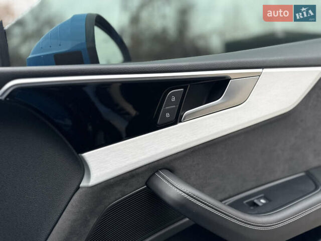 Синій Ауді A5, об'ємом двигуна 2 л та пробігом 59 тис. км за 32500 $, фото 56 на Automoto.ua