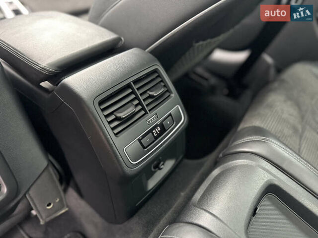 Синій Ауді A5, об'ємом двигуна 2 л та пробігом 59 тис. км за 32500 $, фото 51 на Automoto.ua