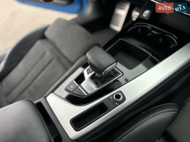 Синій Ауді A5, об'ємом двигуна 2 л та пробігом 59 тис. км за 32500 $, фото 65 на Automoto.ua