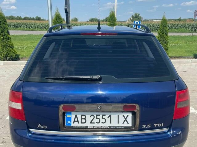 Синий Ауди А5, объемом двигателя 0 л и пробегом 260 тыс. км за 4200 $, фото 4 на Automoto.ua