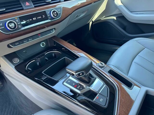 Синій Ауді A5, об'ємом двигуна 2 л та пробігом 13 тис. км за 19000 $, фото 10 на Automoto.ua