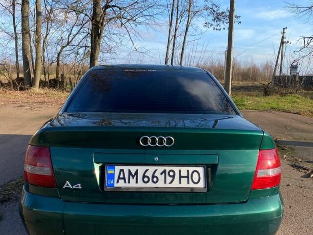 Зеленый Ауди А5, объемом двигателя 1.6 л и пробегом 356 тыс. км за 3400 $, фото 4 на Automoto.ua