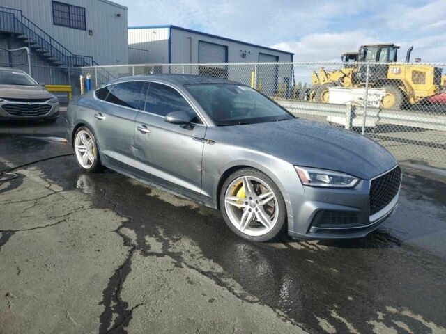 Зелений Ауді A5, об'ємом двигуна 2 л та пробігом 70 тис. км за 9500 $, фото 3 на Automoto.ua