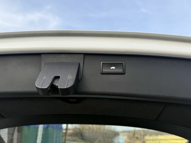 Белый Ауди А6 Олроуд, объемом двигателя 3 л и пробегом 253 тыс. км за 6350 $, фото 22 на Automoto.ua