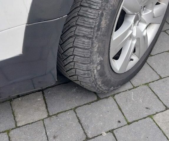 Білий Ауді A6 Allroad, об'ємом двигуна 3 л та пробігом 280 тис. км за 13200 $, фото 7 на Automoto.ua